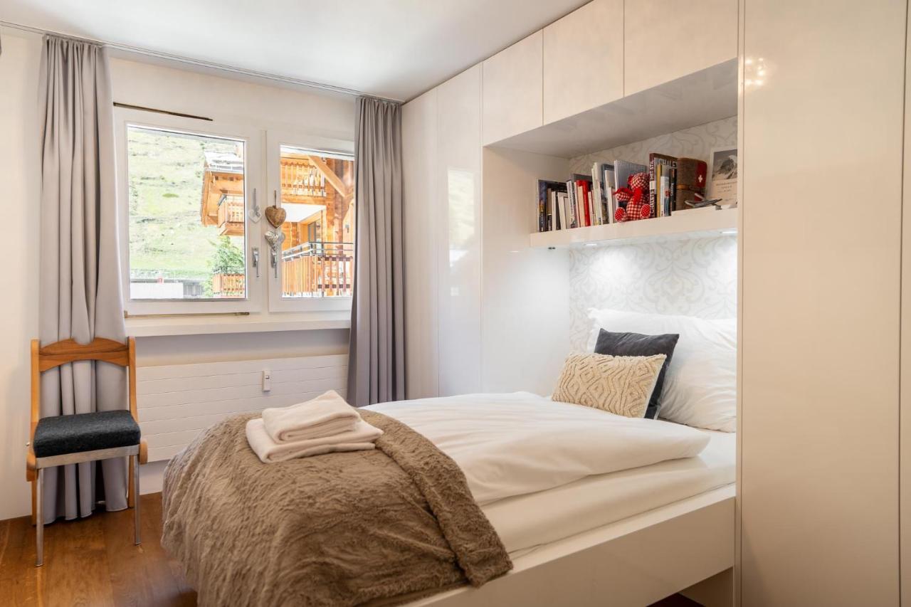 Stylish Home With Matterhorn View In The Center Zermatt Ngoại thất bức ảnh